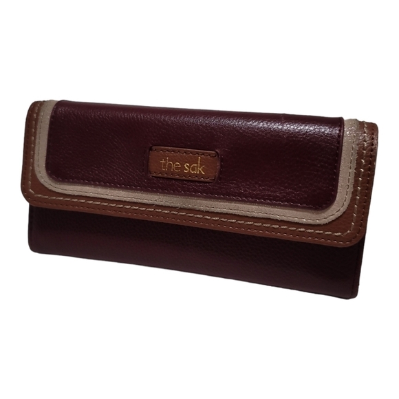 the sak Women's Leather Iris Flap Wallet Color Cabernet Tri-fold - Picture 1 of 7